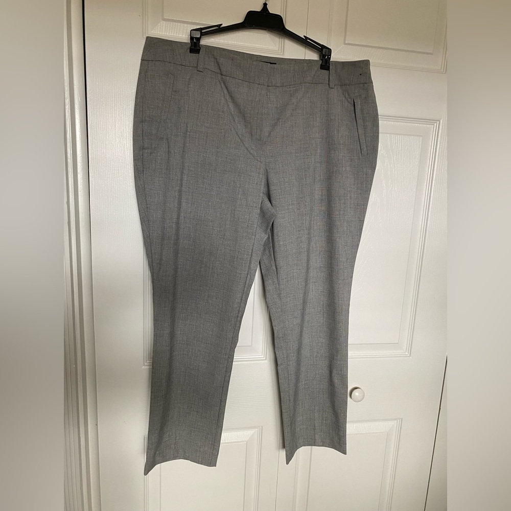 Beautiful NY&Co Pants